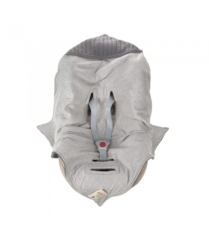 Knitted blanket for chair with harness Lässig