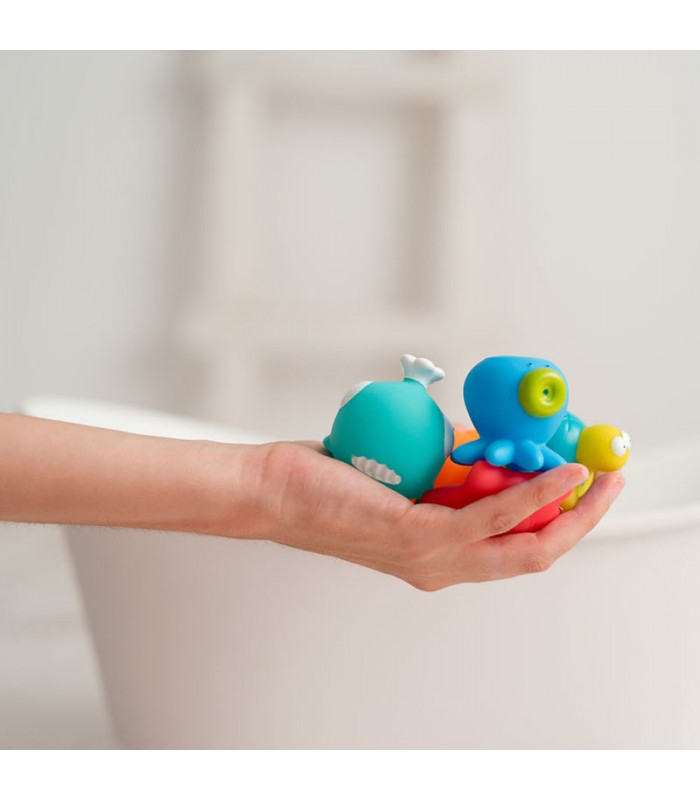 Pot of 9 bath toys Olmitos