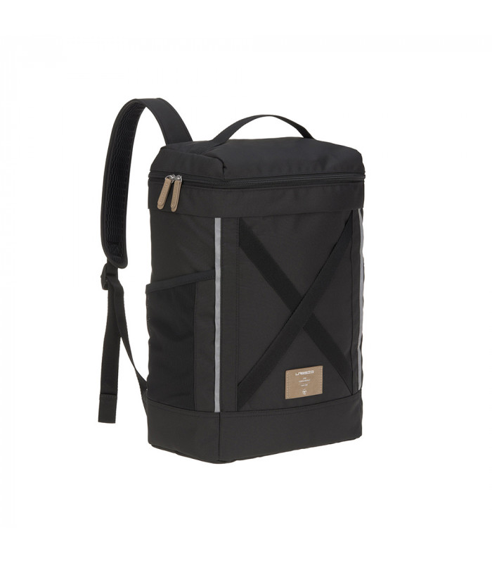 Mochila negra rectangular GRE Cross Lässig con tiras cruzadas frontales, asa superior y bolsillo lateral de malla.