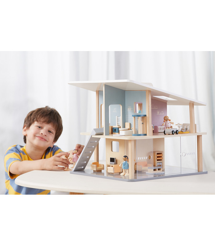 Wooden house dining room PolarB