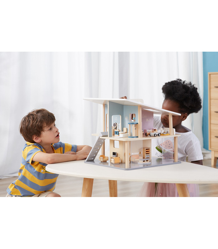 Wooden house dining room PolarB