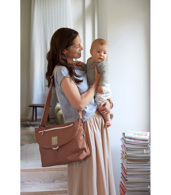 Manu messenger bag | 13.5L technical flap