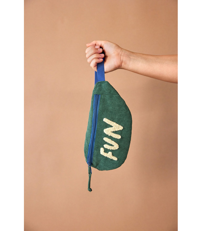 Comprar a melhor preço a mini bolsa de cintura de veludo Lässig.