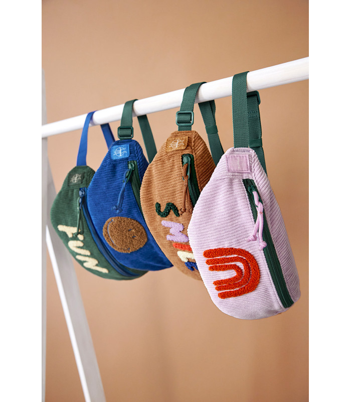 Comprar a melhor preço a mini bolsa de cintura de veludo Lässig.