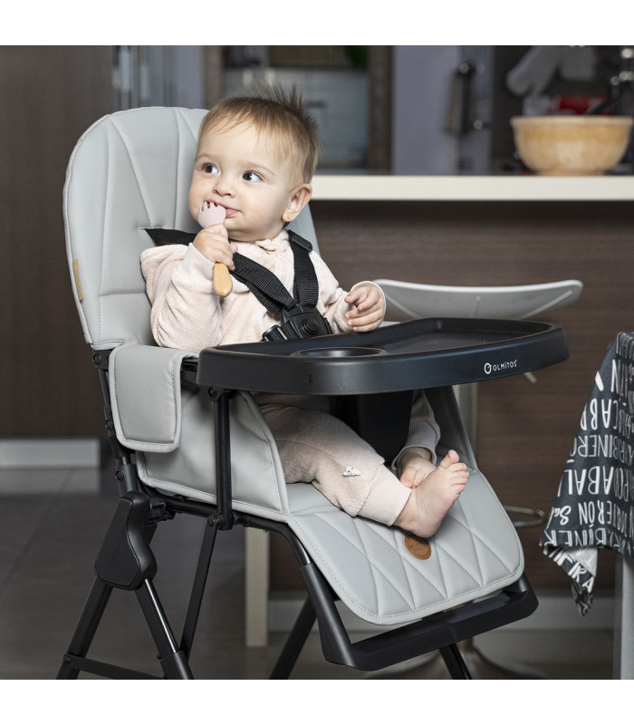 Minna Basic highchair by Olmitos