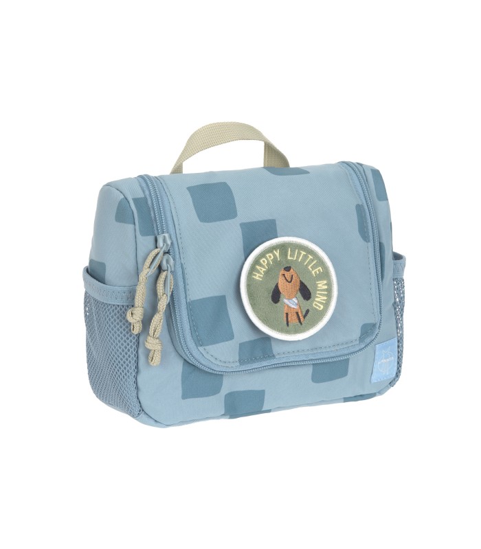 Neceser Lässig azul con estampado de cuadros, asa superior y un parche circular con un perrito. Tiene bolsillos de malla.