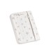 Portadocumentos Lässig blanco con estampado de pequeñas estrellas grises, forma rectangular y cierre de cremallera.