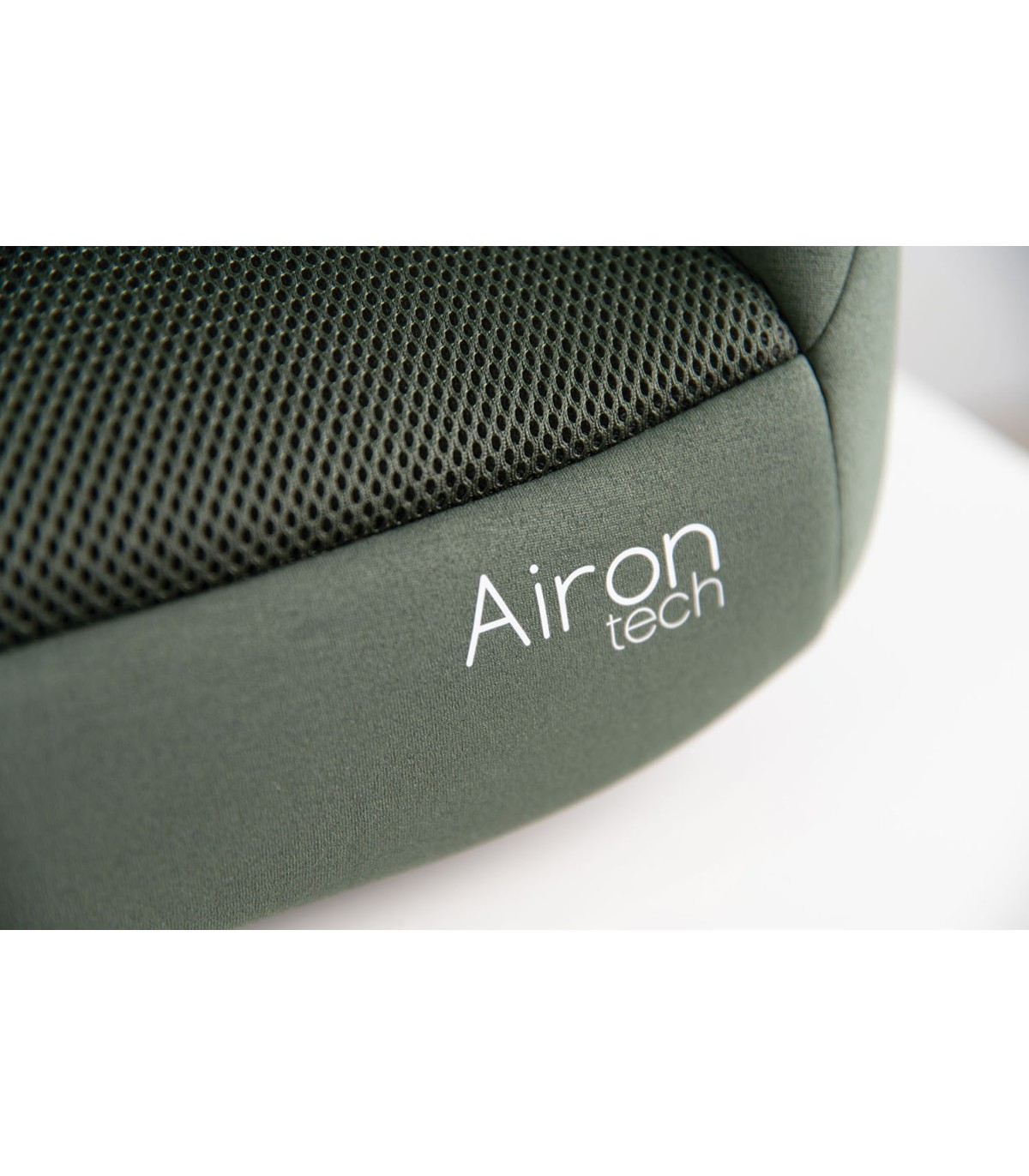Cadeira de carro Airon I-Size (100-150 cm) com Isofix